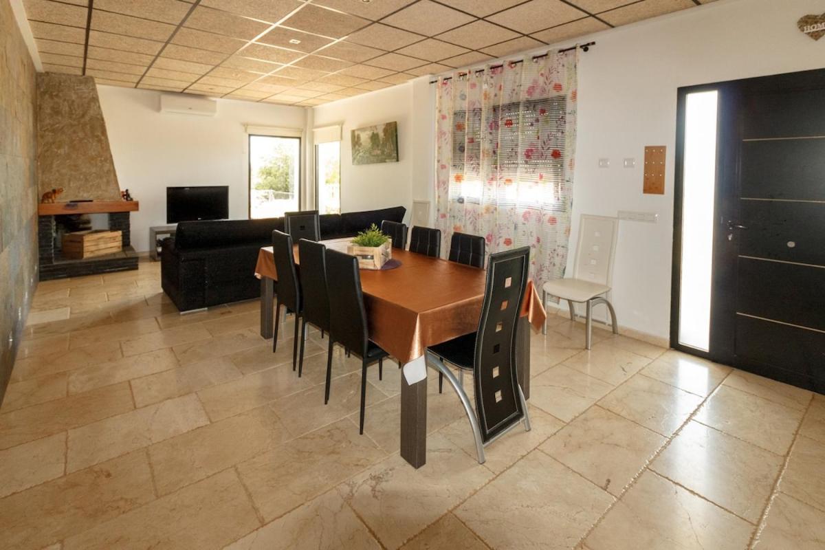 La Villa De Naomi Chella Esterno foto